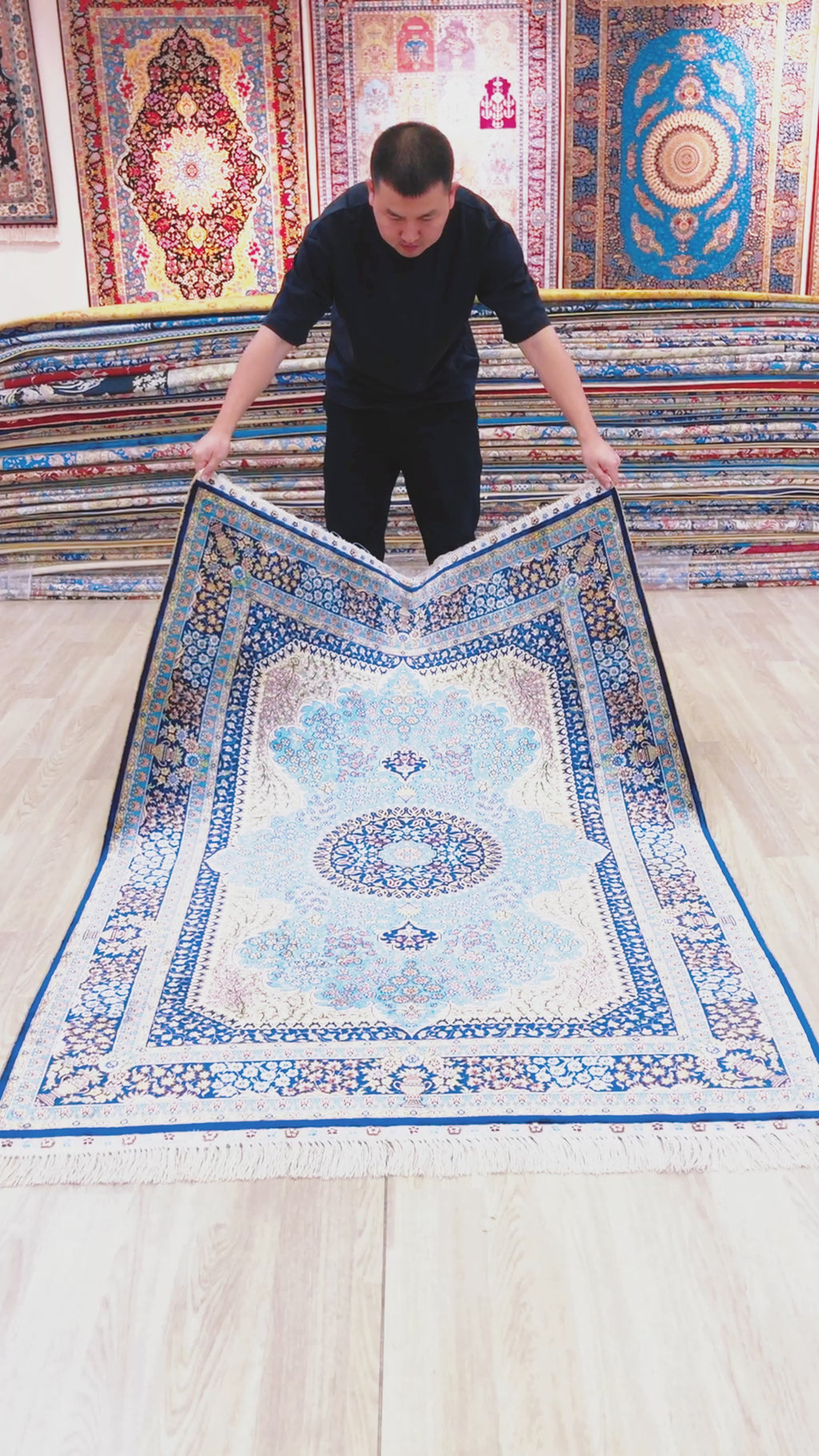 Video of The Isfahan Azure Crown Medallion Rug 